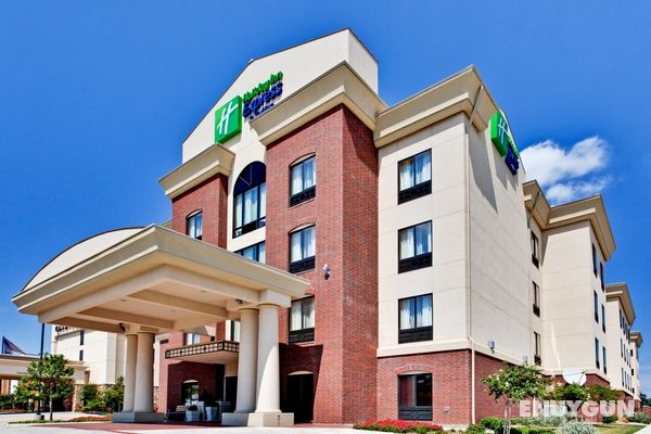 Holiday Inn Express and Suites DFW West Hurst Genel
