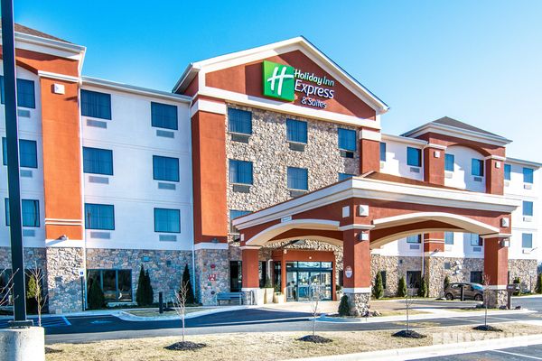 Holiday Inn Express and Suites Elkton -University Genel