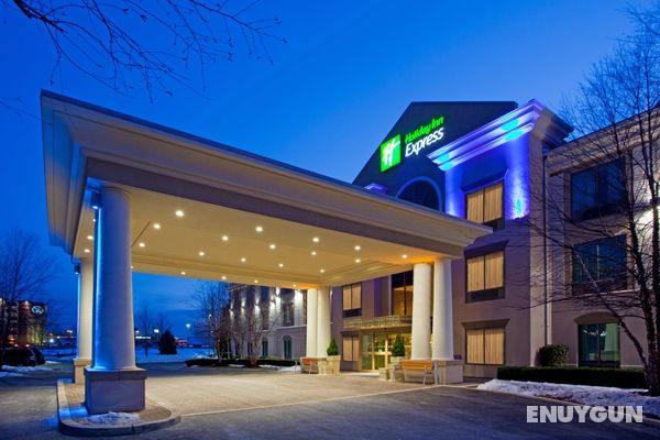 Holiday Inn Express and Suites Hagerstown Genel