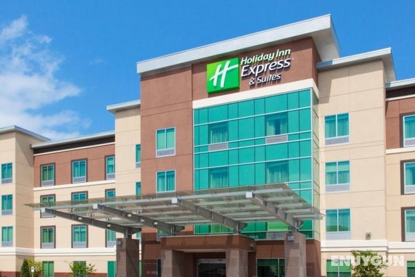 Holiday Inn Express and Suites Houston S Medical C Genel