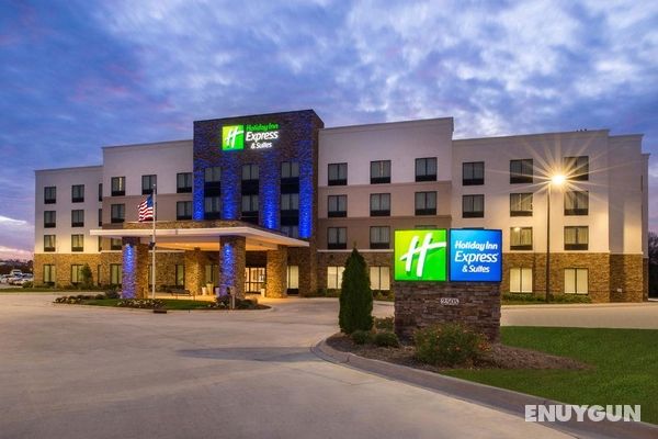 Holiday Inn Express and Suites Monroe Genel
