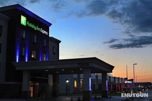 Holiday Inn Express and Suites Omaha South Ralston Genel