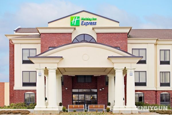 Holiday Inn Express and Suites Pine Bluff Pines Ma Genel