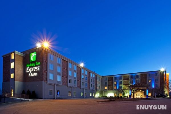Holiday Inn Express and Suites Pittsburgh West Mif Genel