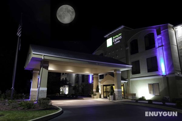 Holiday Inn Express and Suites Plymouth Genel