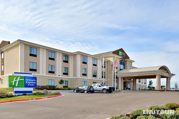 Holiday Inn Express and Suites Schulenburg Genel