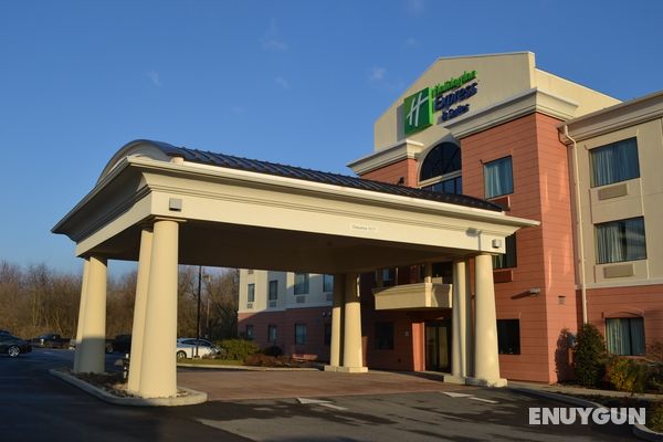 Holiday Inn Express and Suites Selinsgrove Univers Genel