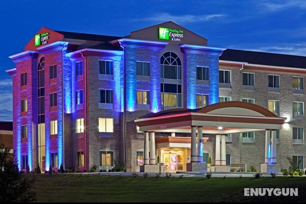 Holiday Inn Express and Suites Somerset Central Genel