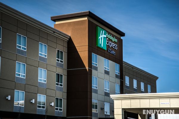 Holiday Inn Express and Suites Spruce Grove Stony Genel