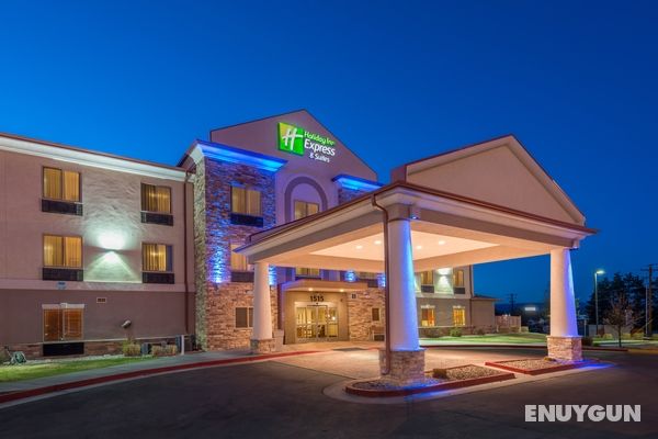 Holiday Inn Express and Suites Vernal Dinosaurland Genel