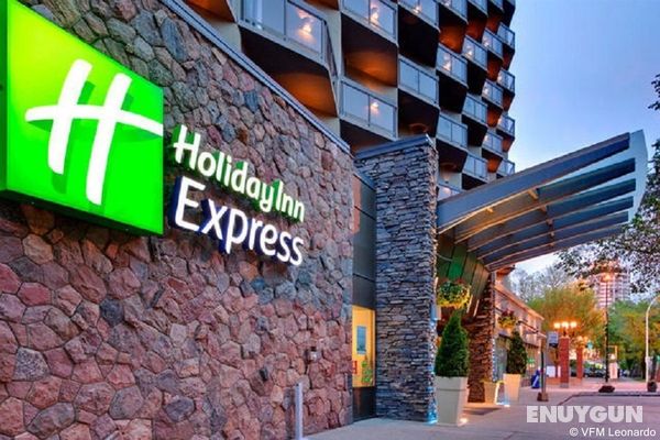 Holiday Inn Express Edmonton Downtown Genel