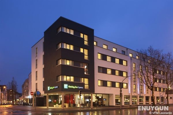 Holiday Inn Express Gütersloh Genel