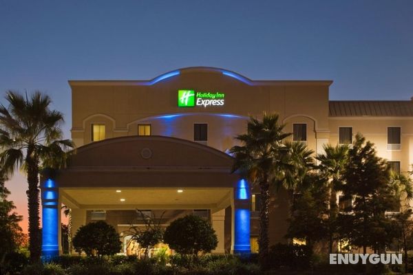 Holiday Inn Express Hotel&Suites Clearwater/US1 Genel