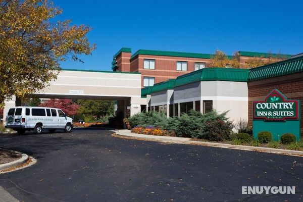 Holiday Inn Express Naperville Genel
