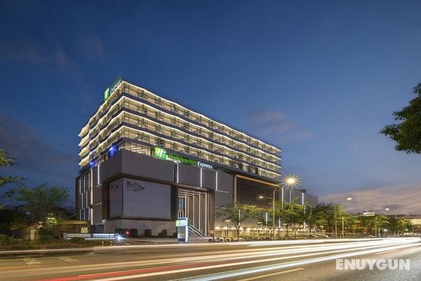 Holiday Inn Express Shanghai Qingpu New City, an IHG Hotel Dış Mekan