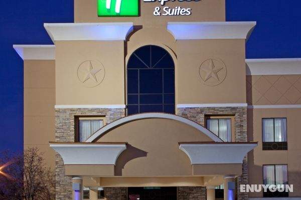 Holiday Inn Express Suites Arlington I 20 Parks Ma Genel