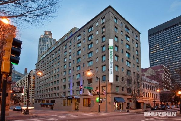 Holiday Inn Express & Suites Atlanta Downtown Genel