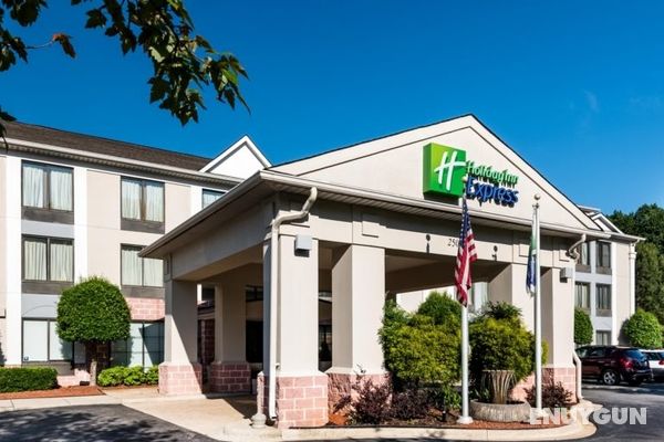 Holiday Inn Express Hotel & Suites Charlotte Airpo Genel
