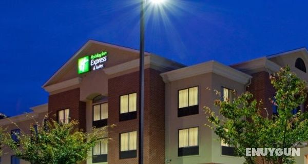 Holiday Inn Express Hotel & Suites CHESTERTOWN Genel