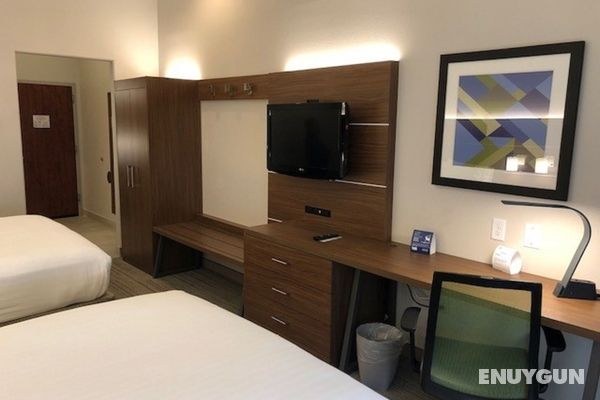 Holiday Inn Express & Suites Rio Grand Genel