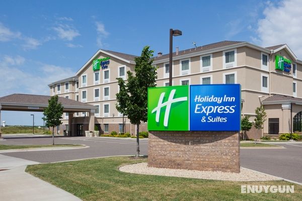 Holiday Inn Express & Suites Rogers Genel