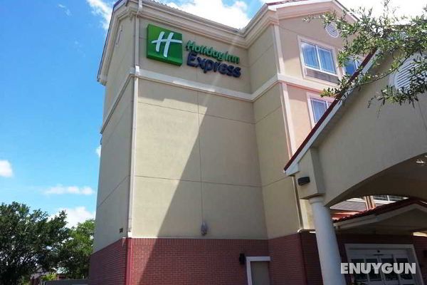 Holiday Inn Express Genel