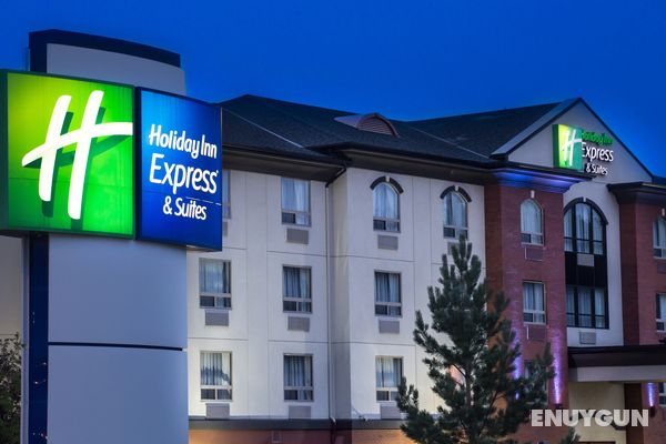 Holiday Inn Express Whitecourt Southeast Genel