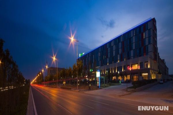 Holiday Inn Express Zhengzhou Airport Genel