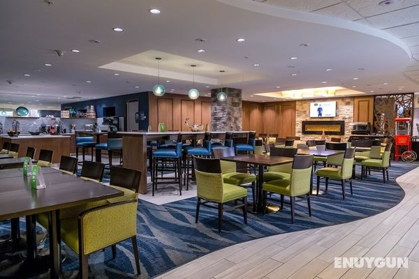 Holiday Inn & Suites Syracuse Airport - Liverpool, an IHG Hotel Genel