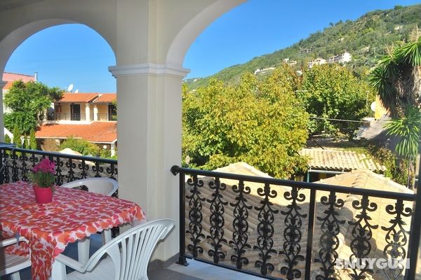 Holiday Apartments Yannis on Agios Gordios Beach in Corfu Öne Çıkan Resim