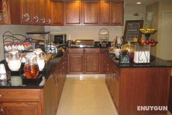 Homewood Suites by Hilton Grand Rapids  Genel