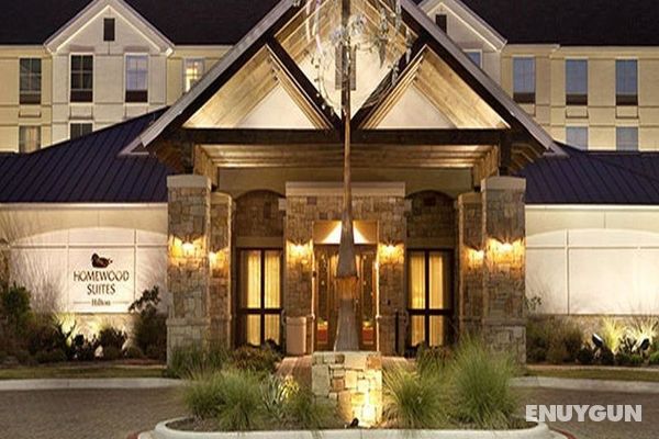 Homewood Suites by Hilton Holyoke-Springfield/Nort Genel