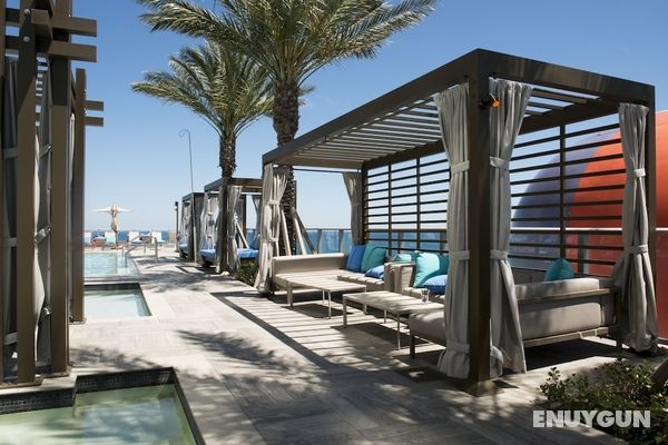 Hyde Beach Resort Rentals Genel