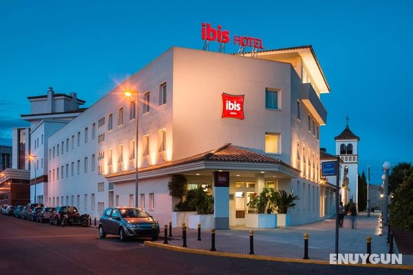 Ibis Sevilla Genel