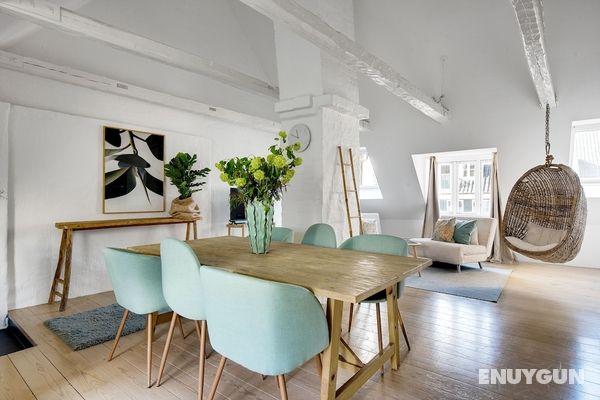 Incredible and Bright City Flat in two Floors in Central Copenhagen All Yours Öne Çıkan Resim