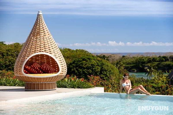 InterContinental Fiji Golf Resort & Spa Havuz