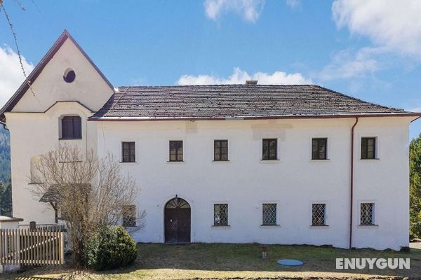 Inviting Castle in Gnesau With Garden Öne Çıkan Resim