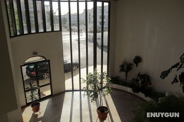 Jeannies Oura Estrela Apartamentos Genel