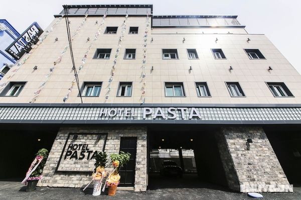 Jinhae Pasta Hotel Öne Çıkan Resim