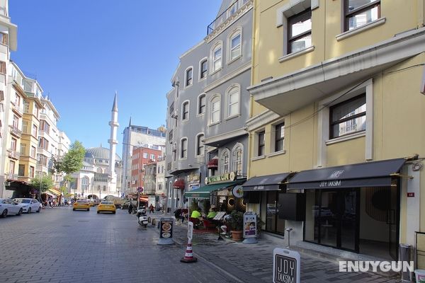 Joy Taksim Dış Mekan