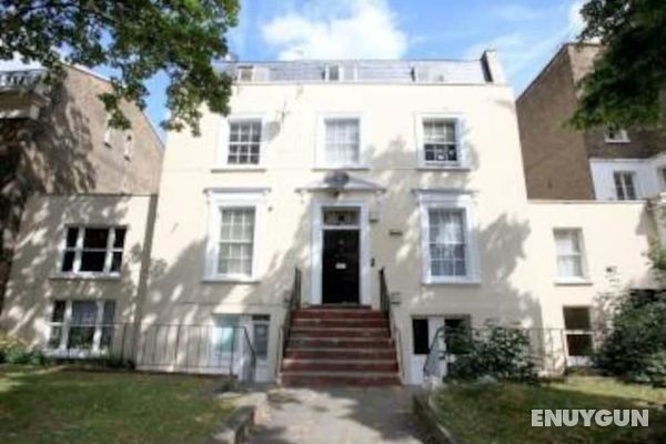Kennington Oval 2-bed Apartment in London Öne Çıkan Resim