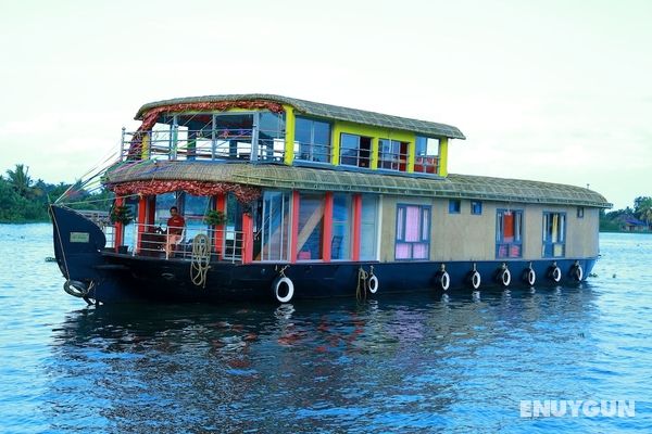 Kerala Houseboats Genel