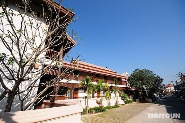 Villa Korbhun Khinbua Öne Çıkan Resim
