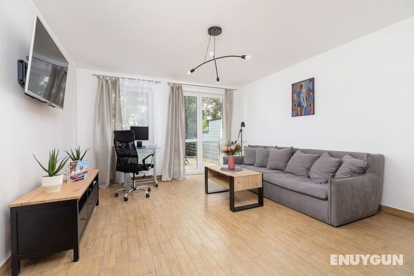 Apartment Krakow Raciborska by Renters Öne Çıkan Resim