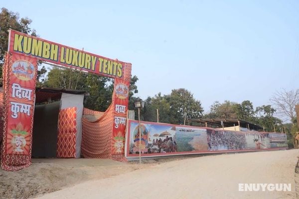 Kumbh Luxury Tents Öne Çıkan Resim