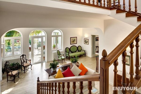 La Casa Bianca Charming Large 7 Bedrooms Villa With Pool and Garden in the Center Oda