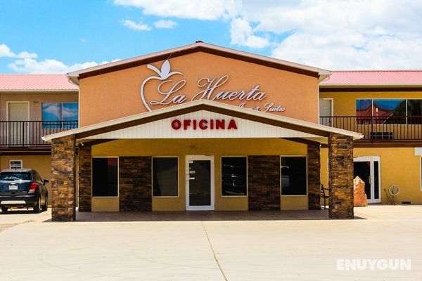 La Huerta Inn & Suites Dış Mekan