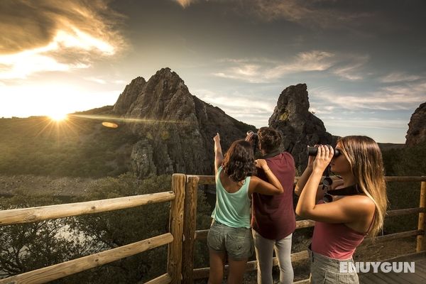 La Posada de los Sentidos Genel