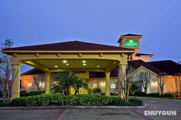 La Quinta Inn and Suites USF - Busch Gardens Genel