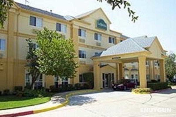 La Quinta Inn & Suites Dallas Northwest Genel